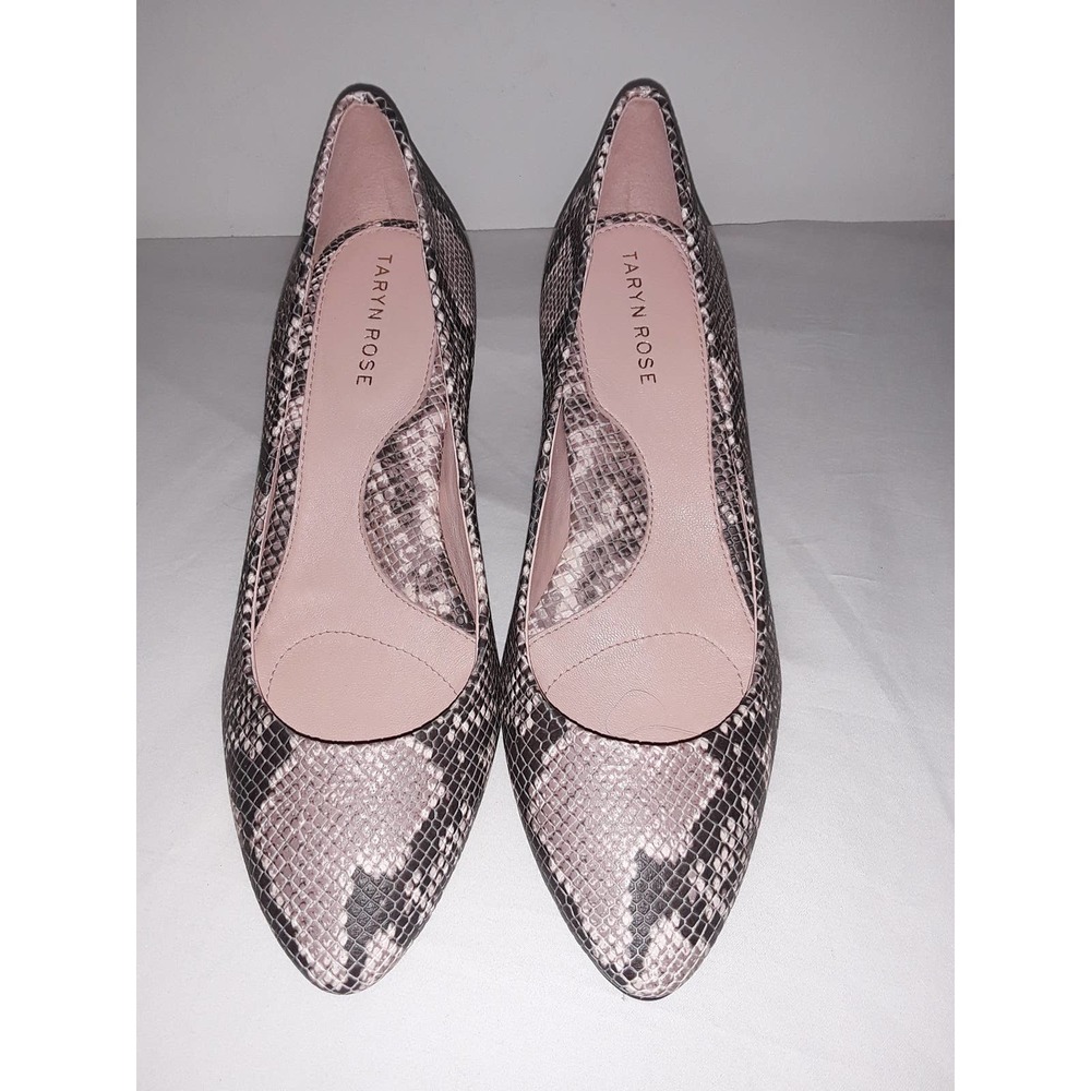NWOB Taryn Rose ROCHELLE Genuine  Leather Pumps Shoes Heels 7 - Picture 5 of 6